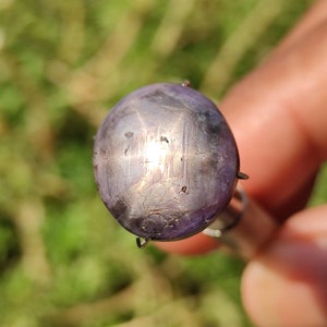 SAPPHIRE - Golden Star Sapphire - natural star sapphire crystal - jewellery making supply - star sapphire - corundum crystal family