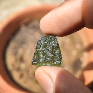 Moldavite - Raw moldavite crystal - moldavite healing crystal - authentic moldavite - moldavite Czech republic - moldavite wire wrapped