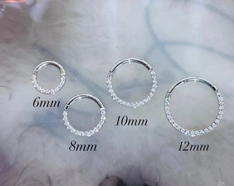 18G & 16G Silver Super Dainty Clear Gem Hinged Septum Clicker Ring. Septum Piercing. Nose Piercing. Cartilage Ring.