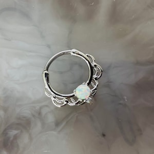 16G White Opal Septum Piercing ClickerHoop Ring Colorful Opal Decorative Septum Piercing Ring Jewelry