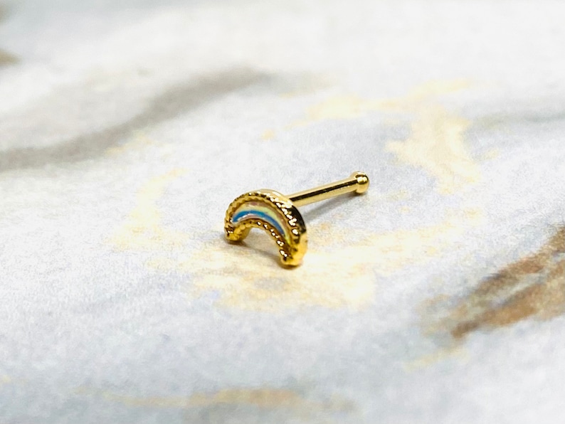Nose Studs Nose Ring Nose Piercing Nose Jewelry 20G Dainty Gold Illuminating Moon Shape Nose Stud with Ball 7mm