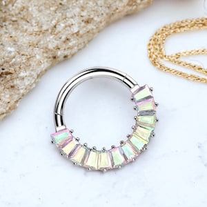 Implantaat kwaliteit titanium veelkleurige stokbrood edelstenen septum clicker hoepel ring, neusring, septum piercing