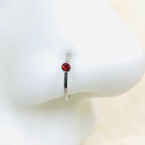 20G Red Gem Top Bendable Nose Piercing Hoop Ring, Simple Style Snug Fit Thin Hoop Ring for Nose Cartilage, Multipurpose Piercing Hoop Ring