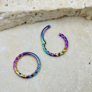 16G Rainbow Septum Ring, Multicolor Twisted Decor Multipurpose Septum Nose Cartile Piercing Hoop Clicker Ring Jewelry