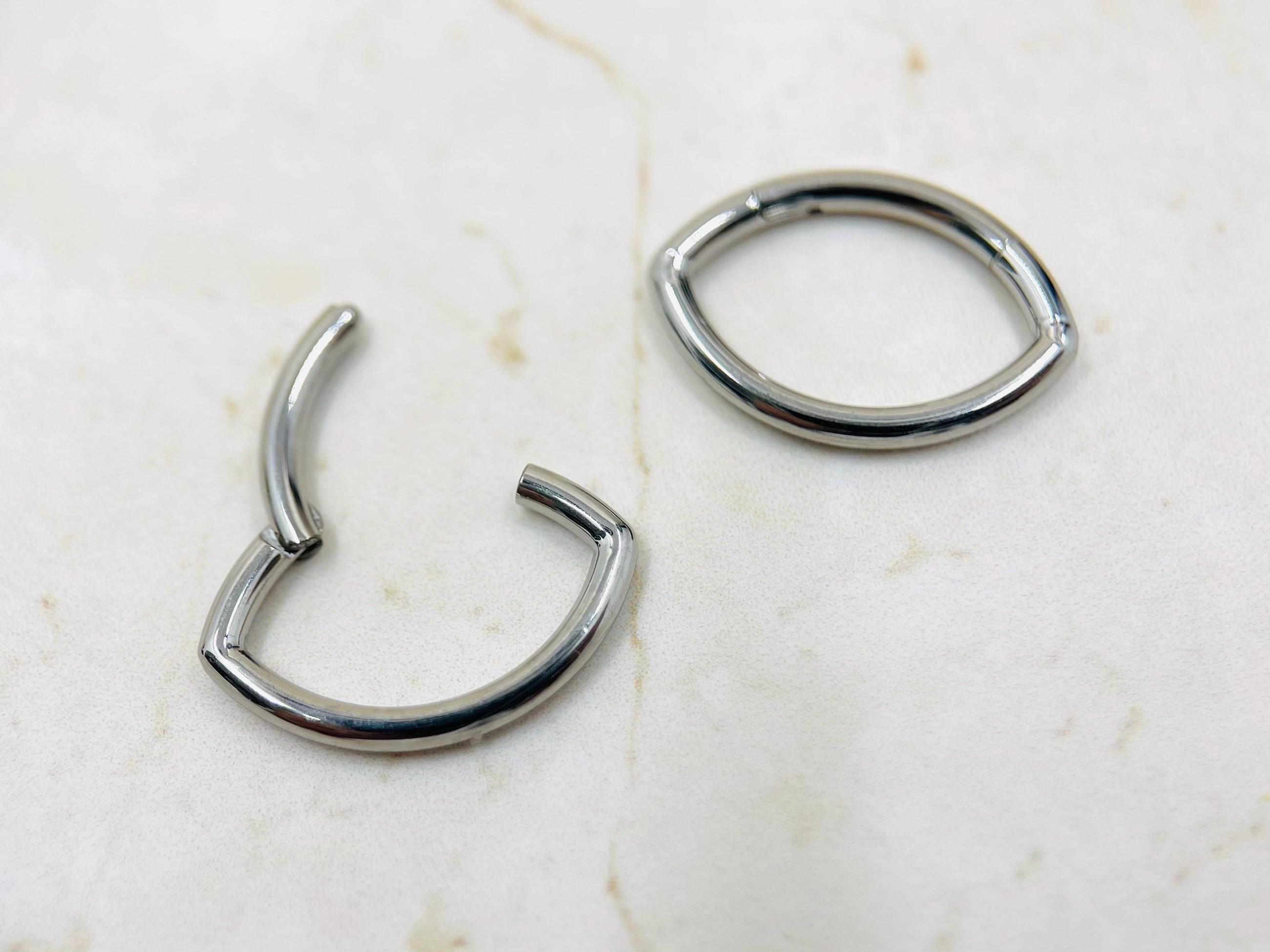16G Silver Minimal Oval Shape Seamless Hinged Septum Clicker Ring • Septum Jewelry