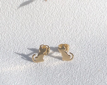 14K Yellow Gold Kitten Facade Stud Earrings, Animal Earrings, 14K Gold Cat Earrings Studs,Gold Dainty Earrings, Gold Jewelry ,Christmas Gift