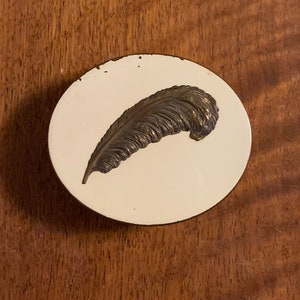 Early 1900&#39;s Compact Metal Off White with Raised Gold Feather, Mirror Inside