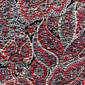 5 3/4 Yards, 1950&#39;s Seersucker, Cotton, with Floral, Leaves, Paisley 34 1/4&quot; X 207&quot;