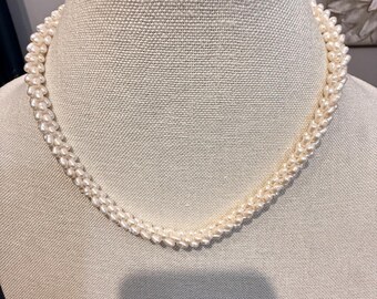 Vintage Freshwater Pearl Torsade Necklace 16”