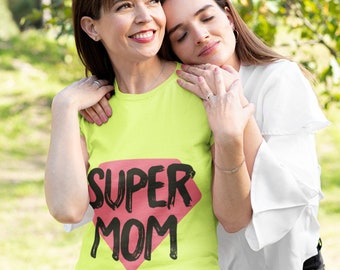 Super Mom - Mother's Day Gift Unisex Softstyle T-Shirt