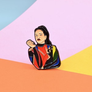 Rosalia Con Altura Soft Enamel Pin + 2 stickers Lo Vas A Olvidar
