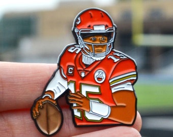 Patrick Mahomes Kansas City Chiefs soft enamel pin + stickers