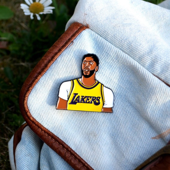 Anthony Davis NBA Champion Lakers Soft Enamel Pin + 2 Stickers
