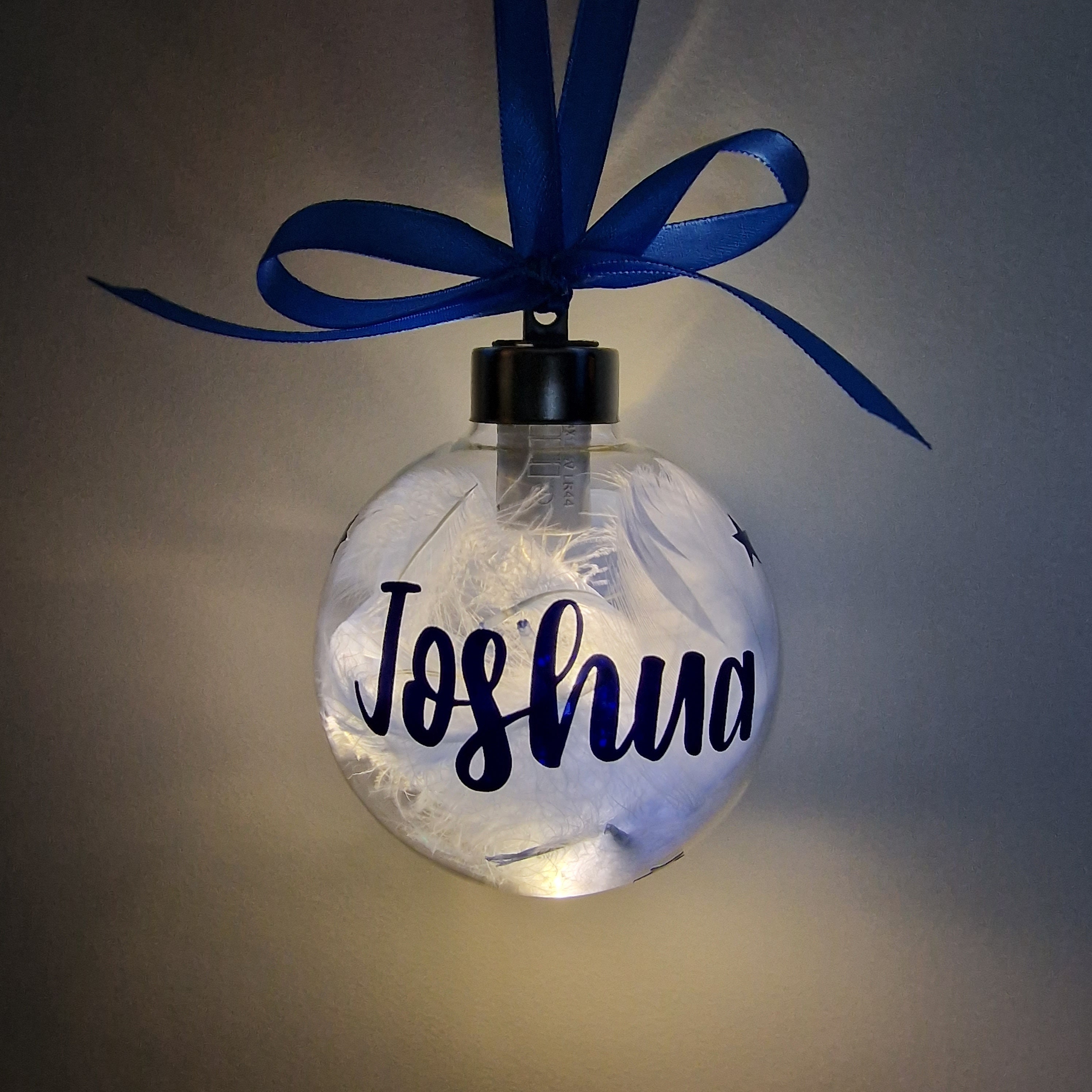 Led baubles top
