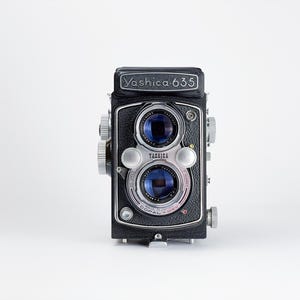 Yashica 635 Vintage Camera - Etsy