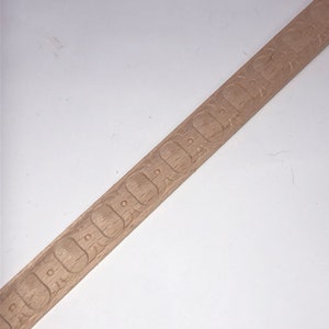 Carved timber unfinished wood trim moulding for craft woodwork projects Y322