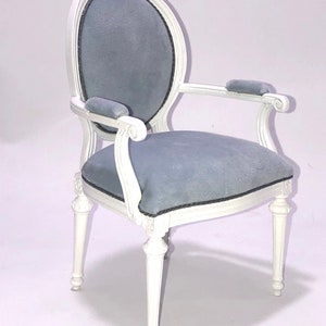1:6 scale pale velvet covered armchair by JBM image 2