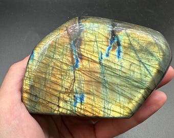 Labradorite Free Form