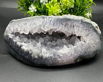 Amethyst Cluter / Amethyst Geode / Natural Crystal / Healing Crystal