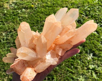 Quartz Crystal Cluster / Natural Quartz Cluster / Healing Crystal