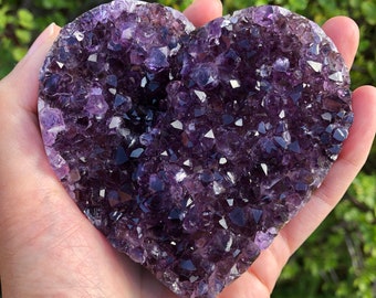 Amethyst Cluster Heart / Natural Crystal / Healing Crystal