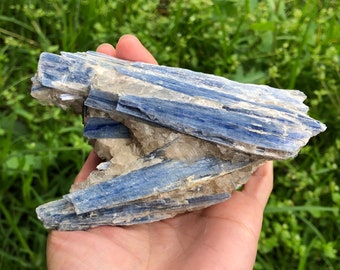 Blue Kyanite / Natural Kyanite