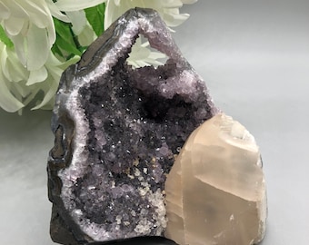 Amethyst With Calcite / Amethyst Cluster / Natural Crystal / Healing Crystal