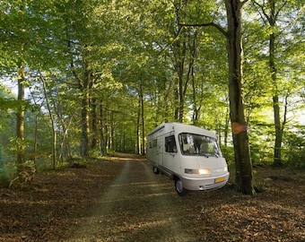 Headlight junction box for HYMER motorhomes