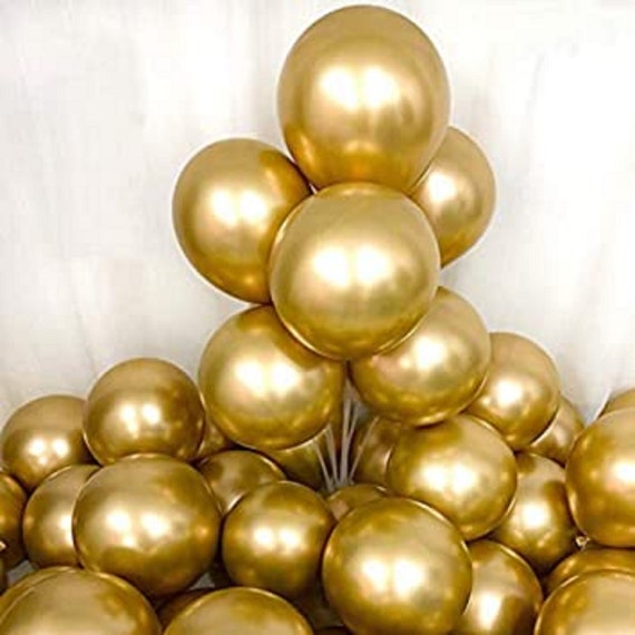 Metallic 2024 gold balloons