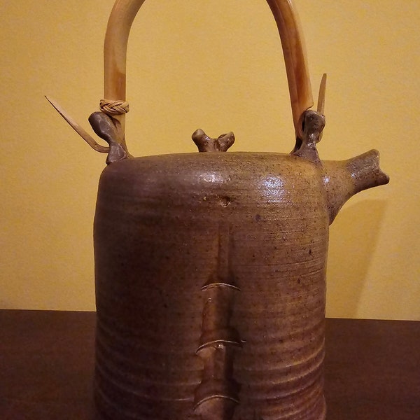 Beautiful Artisan Teapot with Bamboo Handle