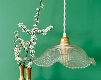 Vintage-Glaspendelleuchte mit dekorativem Schirm – Geschirrkollektion –