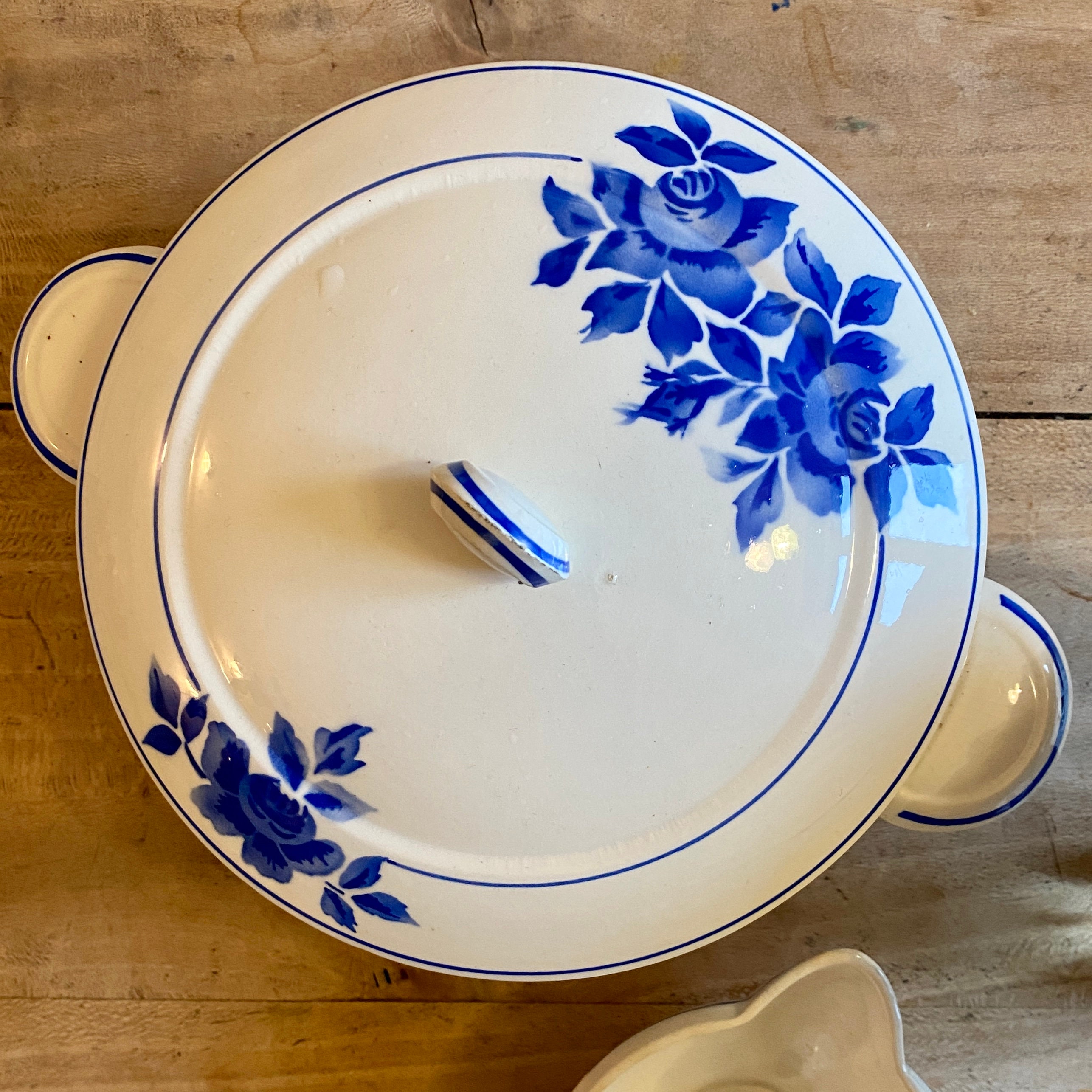 ANCIENNE SAUCIÈRE DE table en céramique motif floral Creil et Montereau LM&Cie EUR 74,90 - FR