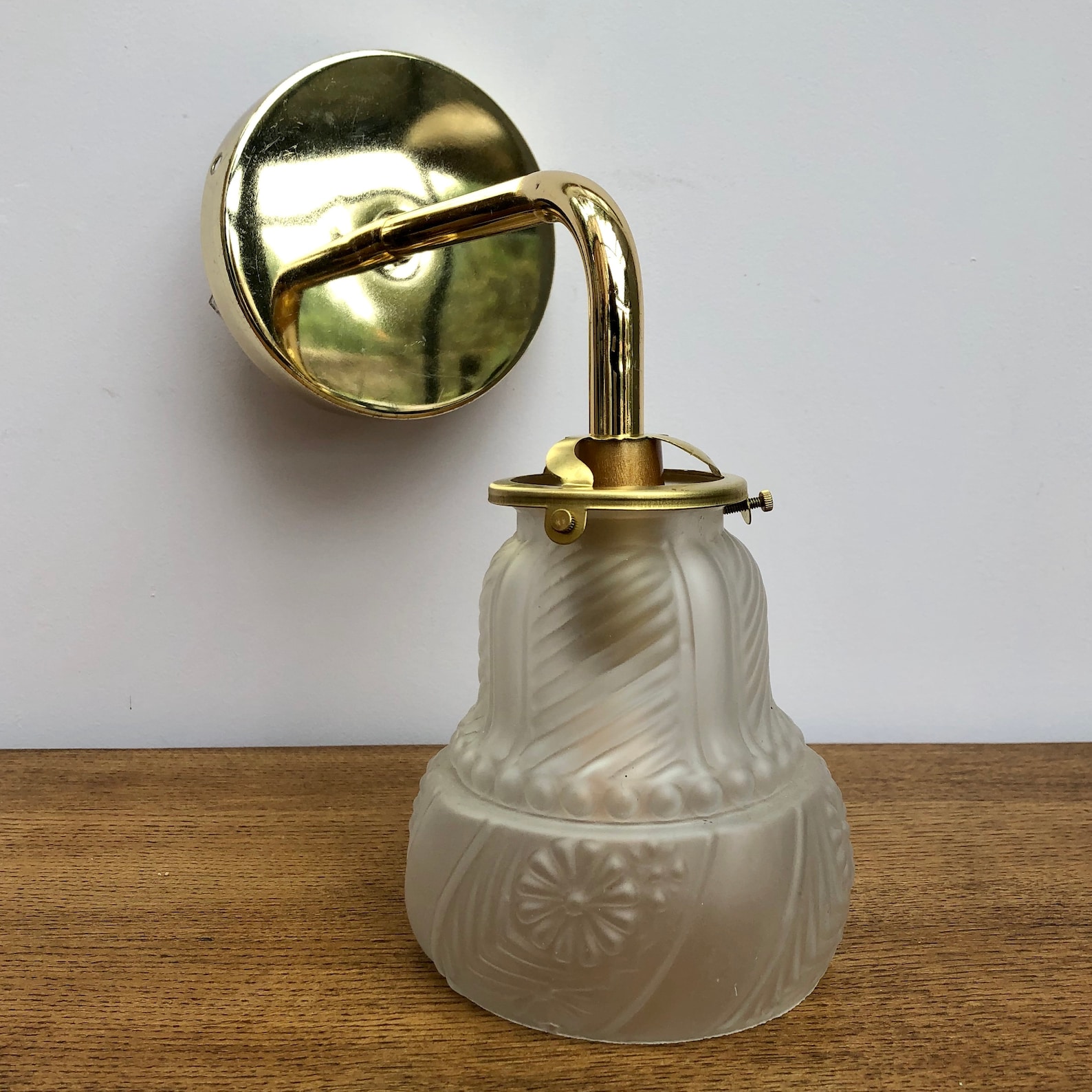 Applique coudé dorée tulipe vintage en verre dépoli Etsy France