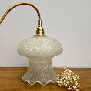 Lámpara vintage de tulipán de cristal