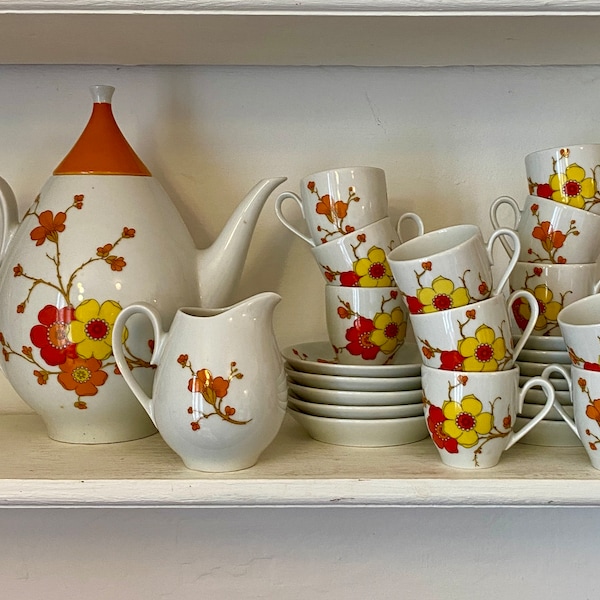 Service à thé porcelaine allemande Rosenthal (21 pièces