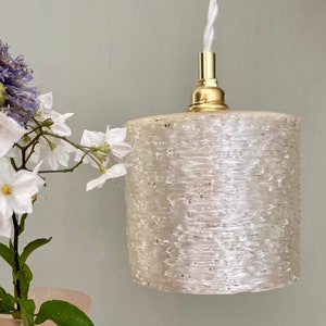 Lámpara colgante vintage de resina con forma de tulipán