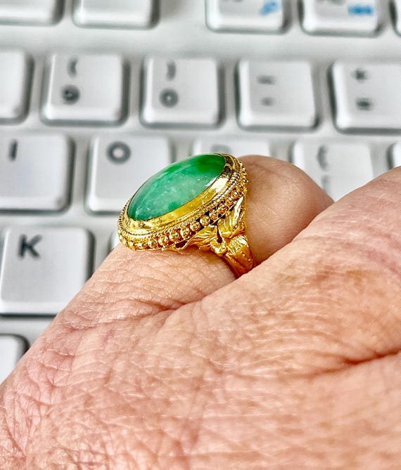 22ct Gold Jade Ring Vintage Oval Green Jade Genuine Stone Hallmarked 22ct 916 Gold Solid 6.4gram Size K Fabulous Condition. Etsy UK