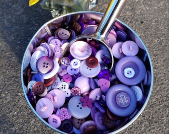 Mixed 50g bag Purple buttons
