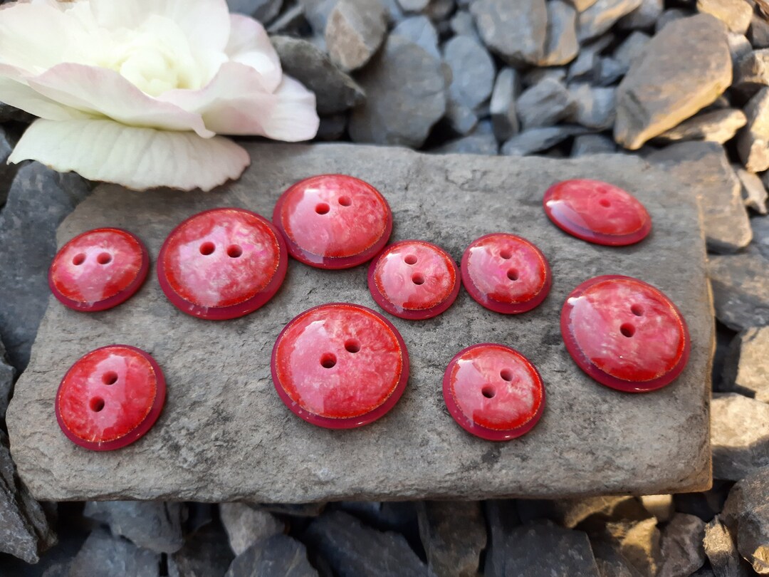 Shimmering Red Marble Effect Buttons: 15mm or 20mm, 5/pack - Etsy