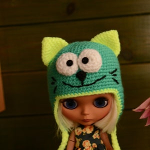 Hilarious Kitty-Cat Knit Hat for Blythe Dolls, Funny cat hat for Blythe, Blythe doll clothes, Quirky Outfits and Stylish Hats for Blythe