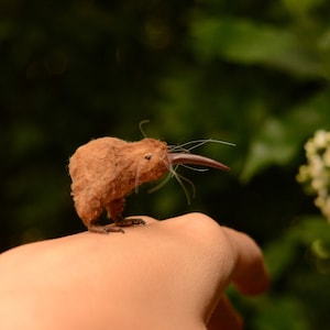 Delicate Mini Bird Figurines for Dollhouses - Lifelike Design, Miniature kiwi bird micro kiwi bird, tiny crochet kiwi OOAK  To order