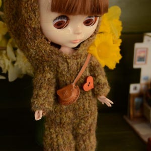 Cute Blythe Doll Clothing Set - Knit Outfit, Playful Shoes, and Mini Bag