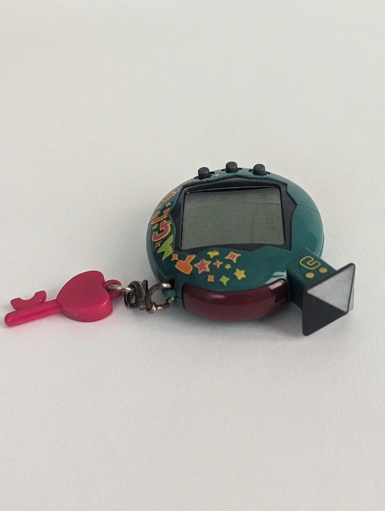 Bandai Tamagotchi V5 Familitchi Connection Version 5 TMGC 5 Interaktivt Elektroniskt Husdjur Asien Oceanien Exklusivt Sällsynt Virtuellt Husdjur bild 7