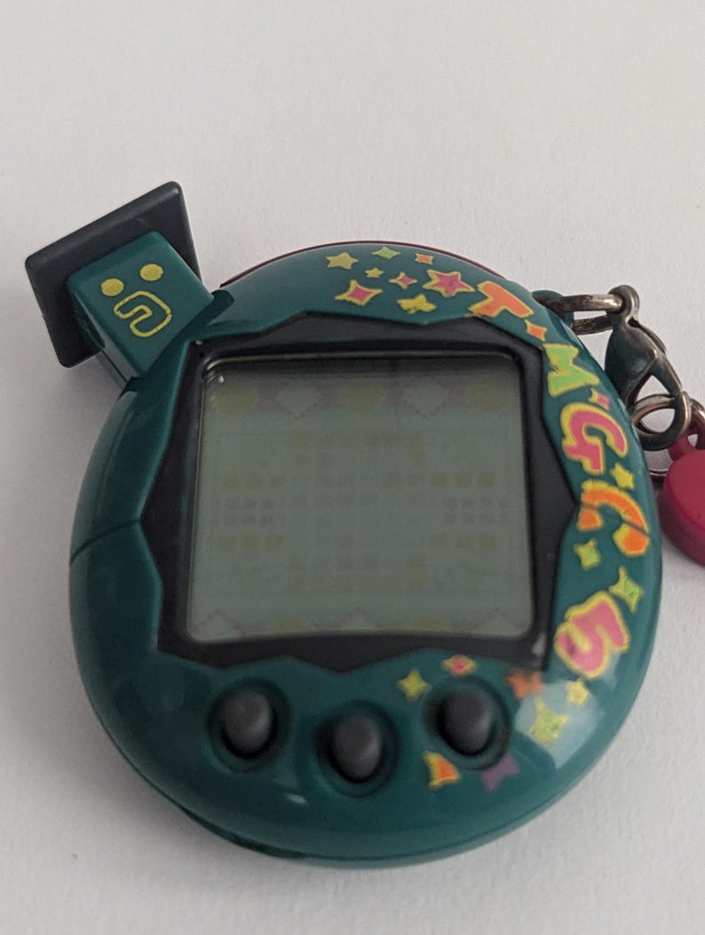 Bandai Tamagotchi V5 Familitchi Connection Version 5 TMGC 5 Interaktivt Elektroniskt Husdjur Asien Oceanien Exklusivt Sällsynt Virtuellt Husdjur bild 11