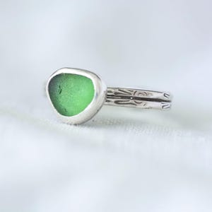 Green Sea Glass Stack Ring 8.5, Dainty Handmade Sterling Silver Beach Glass Stacking Ring for Women
