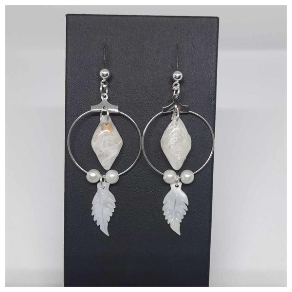 ANGEL | Boucles d'oreilles fimo pâte polymère moderne épurée marbré transparent blanc et or moderne plume d'ange idée cadeau fête des mères