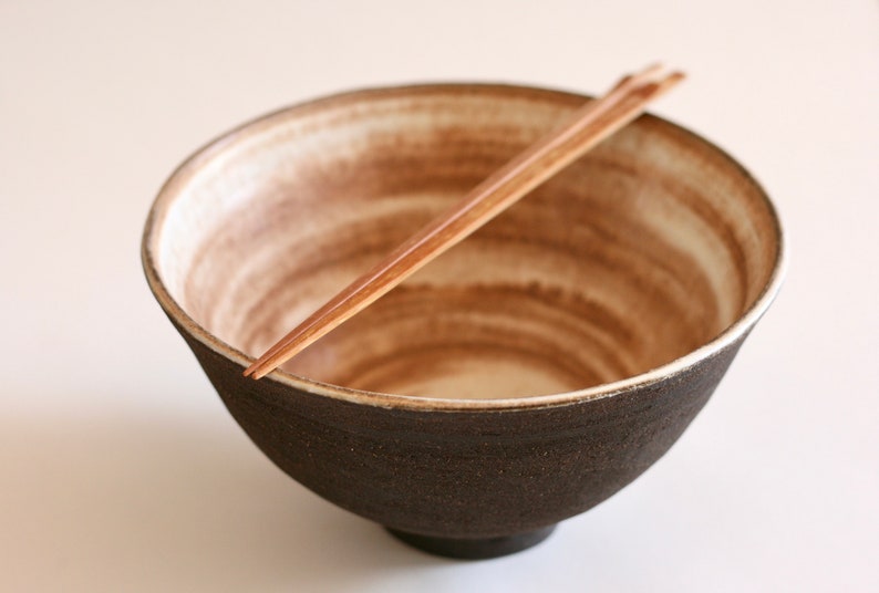 Black Ramen Bowl Ceramic Soup Bowl Japanese style Pottery image 2