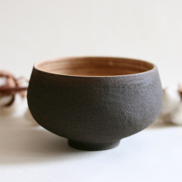 Bol rond en céramique noir | Petit bol en poterie | Poterie de style japonais