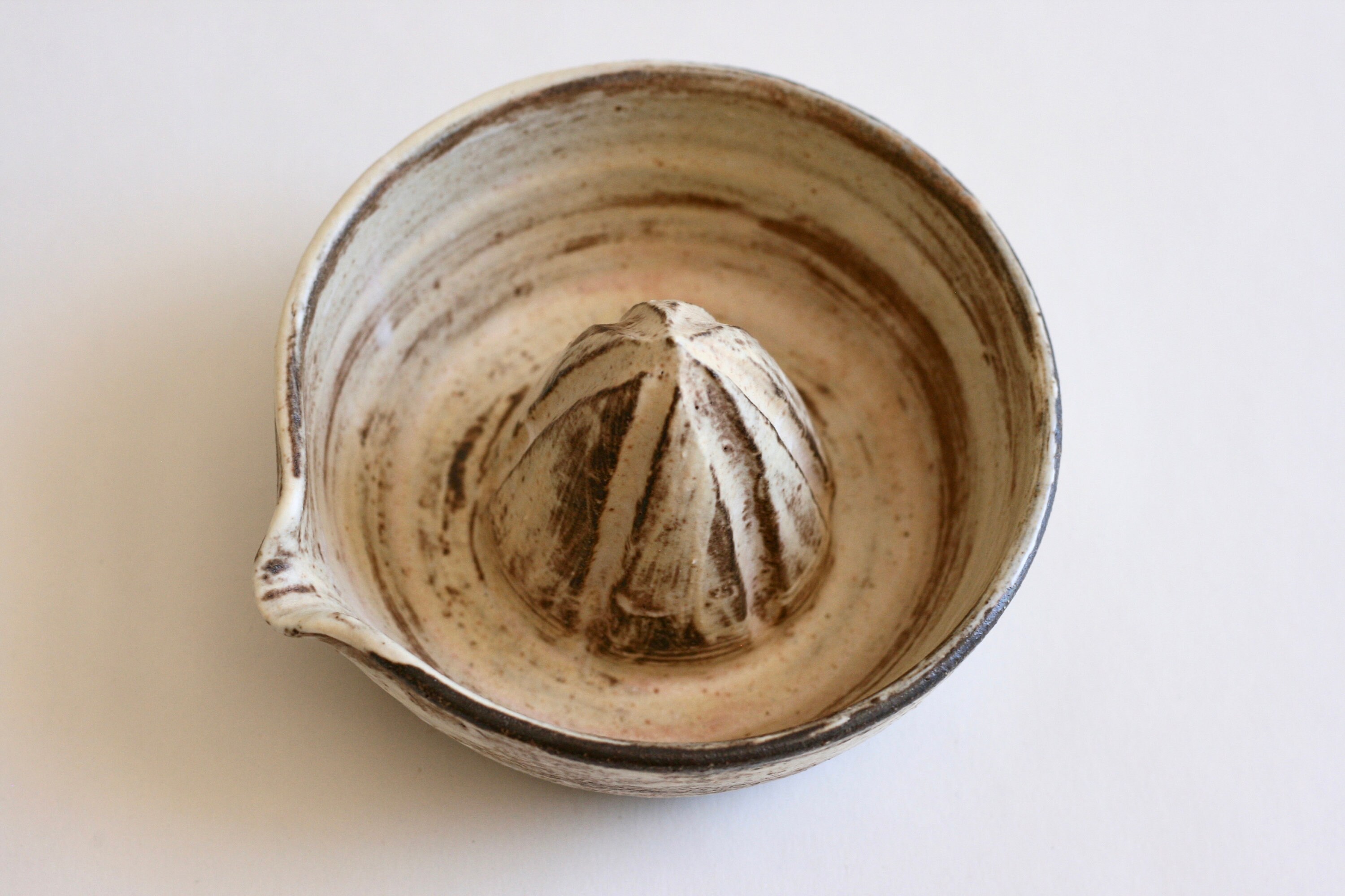 Cream Ceramic Juicer Pottery Citrus Juicer Bowl Lemon Etsy