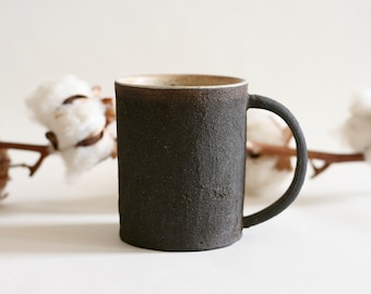 Schwarze Keramik-Tasse | Kaffeetasse im japanischen Stil